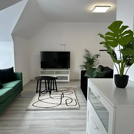 Przy Deptaku Apartment *