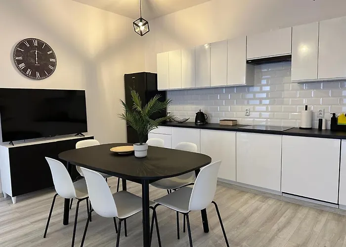 Przy Deptaku Apartment *